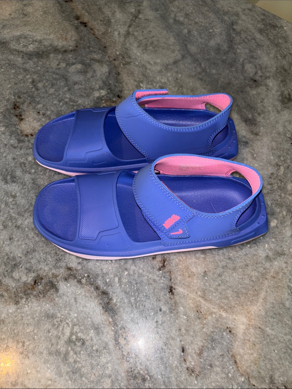 Nike Sunray Protect Sandals, size 7